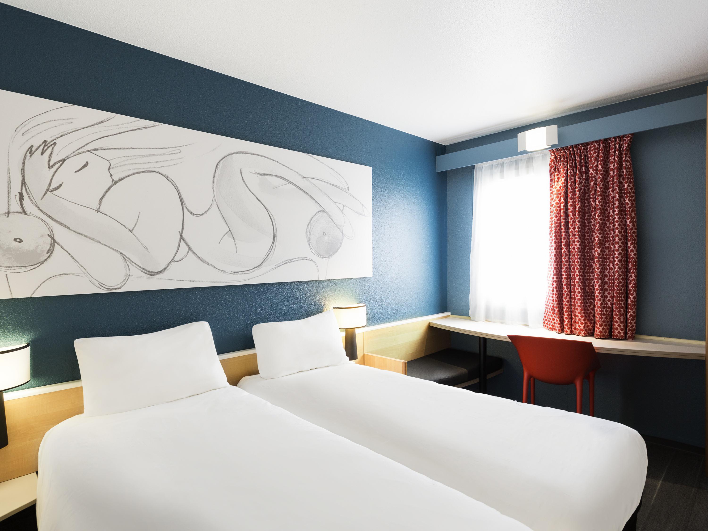 ไอบิส บอร์โด แอโรปอร์ Hotel เมรินแญค ภายนอก รูปภาพ
