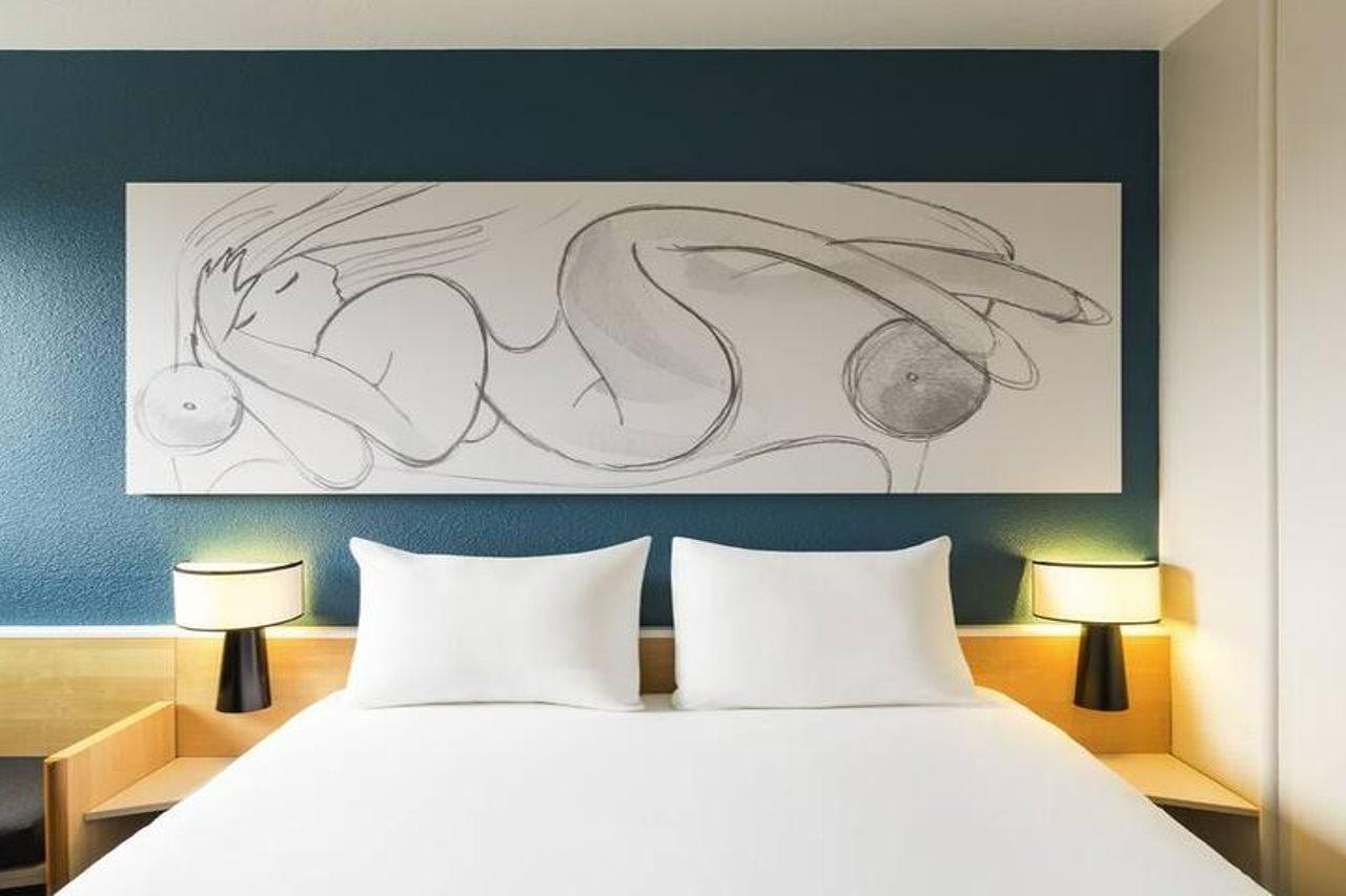 ไอบิส บอร์โด แอโรปอร์ Hotel เมรินแญค ภายนอก รูปภาพ